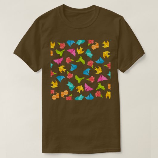 Farbenfrohe Origami-Muster T-Shirt (Design vorne)