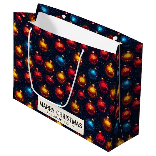 Farbenfrohe Ornamente Custom Frohe Weihnachten Große Geschenktüte (Vorderseite Schrägansicht)