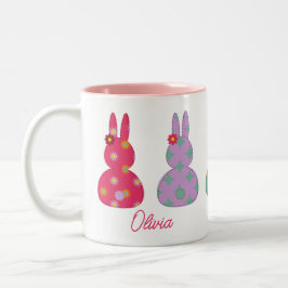 Farbenfrohe OsterBunnien mit Namen Tasse