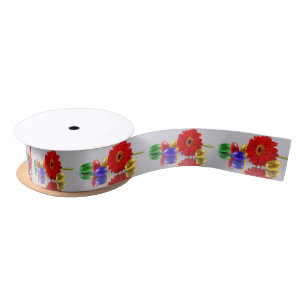 Farbenfrohe Ostereier mit Gerbera Satinband