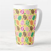 Farbenfrohe Ostereier Muster Gelber Hintergrund Milchtasse (Rechte Ecke)