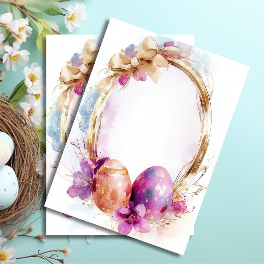 Farbenfrohe Ostereier und Blume Seidenpapier