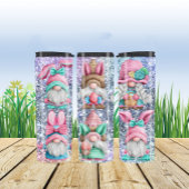 Farbenfrohe Osterspiele mit sonnigen Ohren und Gli Thermosbecher