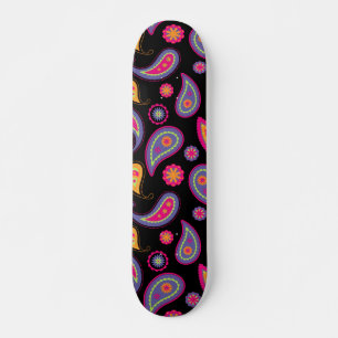 Farbenfrohe Paisley nahtloses Muster Skateboard