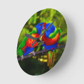 Farbenfrohe Papageien Runde Wanduhr (Winkel)