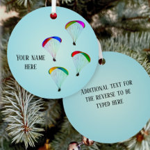 Farbenfrohe Paraglider gegen den Himmel - personal