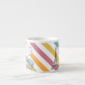 Farbenfrohe Pariser Macarons Eiffelturm Monogram Espressotasse (Vorderseite)