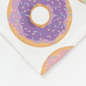 Farbenfrohe Pastel Donuts & Sprinkles Muster Fleecedecke (Ecke)
