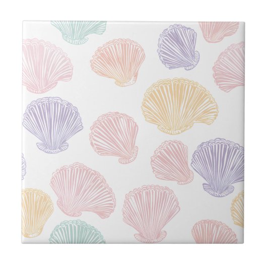 Farbenfrohe Pastel Seashell Modernes Küstenmuster Fliese (Vorderseite)