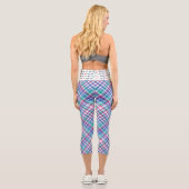 Farbenfrohe Pastelle Kariert mit Dackel Waste Capri Leggings (Rückseite)