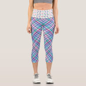 Farbenfrohe Pastelle Kariert mit Dackel Waste Capri Leggings (Vorderseite)