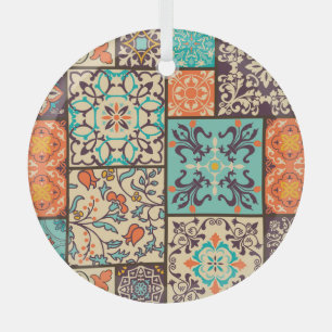 Farbenfrohe Patchwork-Kachel: Islamische Majolika- Ornament Aus Glas