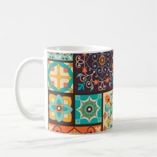 Farbenfrohe Patchwork-Kachel: Islamische Motive. Kaffeetasse