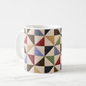 Farbenfrohe Patchwork-Quilt: Blume Textur. Kaffeetasse (Vorderseite Links)