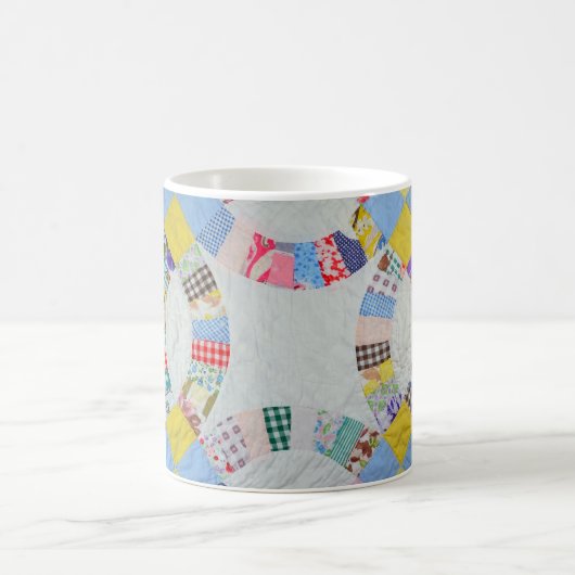 Farbenfrohe Patchwork-Steppdecke Kaffeetasse (Mittel)