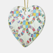 Farbenfrohe Patchwork-Steppdecke Keramik Ornament (Links)