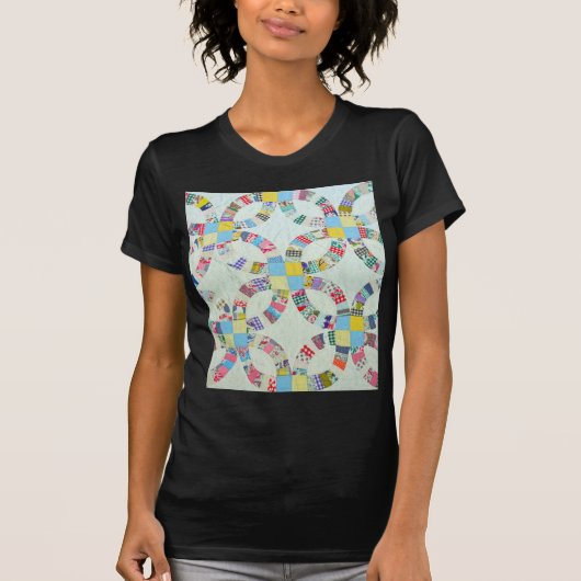 Farbenfrohe Patchwork-Steppdecke T-Shirt (Vorderseite)