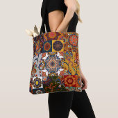 Farbenfrohe Patchwork-Tile: Majolica Pottery Style Tasche (Von Nahem)