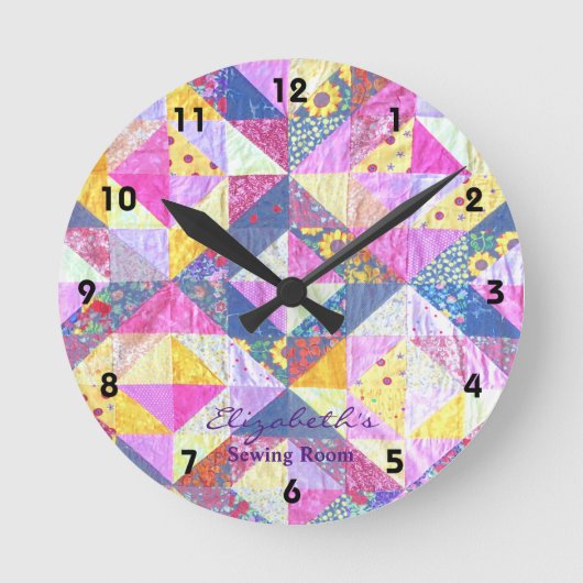 Farbenfrohe Patchwork-Uhr Runde Wanduhr (Vorderseite)