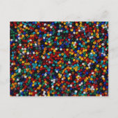 Farbenfrohe Perlen für dekorative Arbeiten Postkarte (Vorderseite)