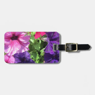 Farbenfrohe Petunias Gepäckanhänger