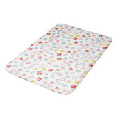 Farbenfrohe Pfauen, Herz und Knochen Doodle Badematte (Schrägansicht)