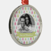 Farbenfrohe Pine Trees Weihnachts-Foto Silbernes Ornament (Rechts)