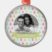 Farbenfrohe Pine Trees Weihnachts-Foto Silbernes Ornament (Vorne)