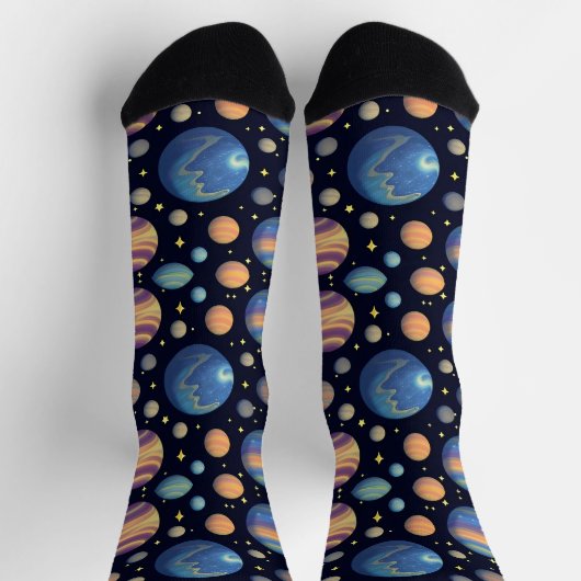 Farbenfrohe Planeten und Sterne im Weltraum Socken (Oben)