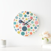 Farbenfrohe Polka Dots Große Wanduhr (Zuhause)