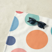 Farbenfrohe Polka Dots Strandtuch (Beispiel)