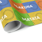 Farbenfrohe Pop Art Collage & "Hakuna Matata" Nach Geschenkpapier (Rolleneckpunkt)