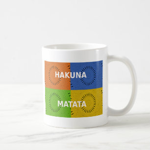 Farbenfrohe Pop-Art-Collage und "Hakuna Matata"-Bo Kaffeetasse