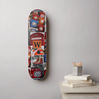 Farbenfrohe Pop Retro Rote Fotolage Monogramm Skateboard