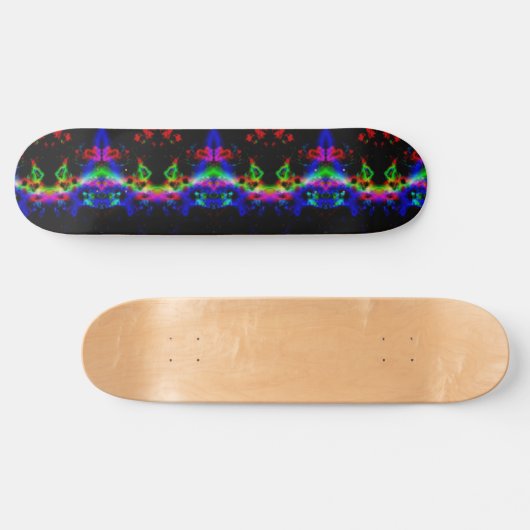 Farbenfrohe psychedelische Effekte auf Skateboard (Horizontal)
