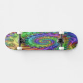 Farbenfrohe psychedelische Trippy Spirals Muster A Skateboard (Horizontal)
