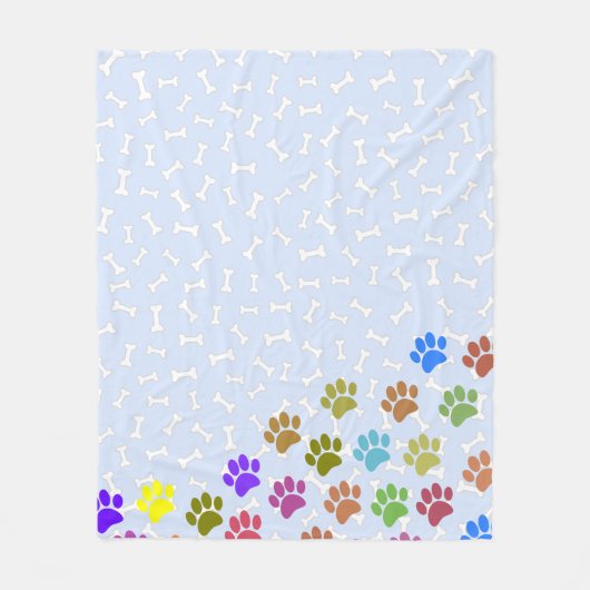 Farbenfrohe Puppy-Paw-Prints und Knochen hellblau Fleecedecke (Vorderseite)