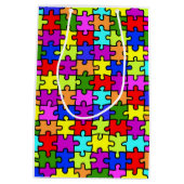 Farbenfrohe Puzzleteile aus Regenbogen Mittlere Geschenktüte (Rückseite)
