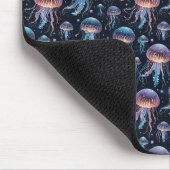 Farbenfrohe Quallen-Ozeanmuschel - Weiße See Mousepad (Ecke)