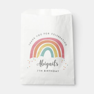 Farbenfrohe Rainbow-Kalligrafie-Kindergeburtstag Geschenktütchen