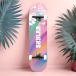 Farbenfrohe Rainbow Prix Muster floralrosa Skateboard<br><div class="desc">Entfesseln Sie Ihre Farbenpracht mit unserem lebendigen Skater-Design! Feiern Sie Selbstdarstellung und umsetzen Sie Ihre Individualität mit unserem auffallenden Regenbogenstolpermuster, blühenden Blumen und personalisierten Touchs. Egal ob Sie ein begeisterter Skater oder Kunstbegeisterter sind, dieses Board ist die ultimative Leinwand, um Ihren einzigartigen Stil zu präsentieren. Verpassen Sie nicht die Gelegenheit,...</div>