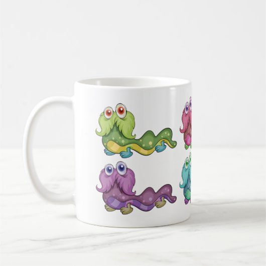 Farbenfrohe Raupen Spaß Whimsical Kaffeetasse (Links)