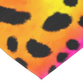 Farbenfrohe Regenbogen-Cheetah Nahtloses Muster Tischdecke (Schrägansicht)