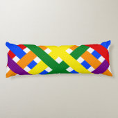 Farbenfrohe Regenbogen-Diagonal-Kreuzstreifen Seitenschläferkissen (Rückseite)