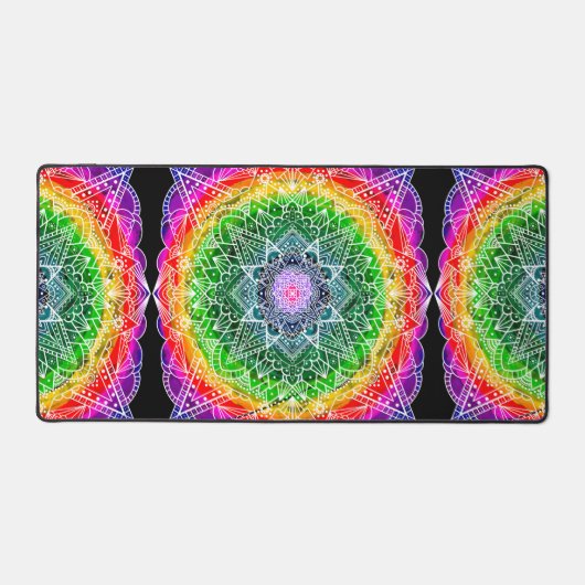 Farbenfrohe Regenbogen Mandala Schreibtischunterlage (Vorderseite)