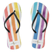 Farbenfrohe Regenbogen-Monogramm-Streifen Niedlich Badesandalen (Fußbett)