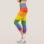 Farbenfrohe Regenbogen-Streifen Capri Leggings<br><div class="desc">Farbenfrohe Rainbow Stripte Pattern Capri Leggings aus Ricaso</div>