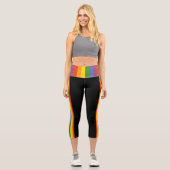 Farbenfrohe Regenbogen-Streifen Capri Leggings (Vorderseite)