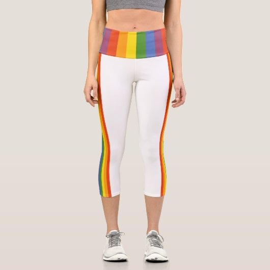 Farbenfrohe Regenbogen-Streifen Capri Leggings (Vorderseite)