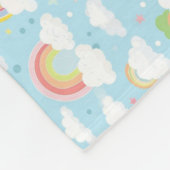 Farbenfrohe Regenbogen und Wolken Fleecedecke (Ecke)